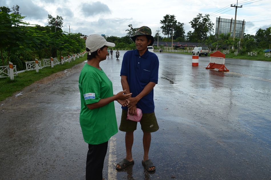 pWe also work at border checkpoints in Asiarsquos Greater Mekong Subregion in order to screen and treat bordercrossers to ensure that the drug resistant strain of malaria is contained and eliminated Here a Malaria Consortium worker asks a man if he would be willing to be tested and if he tests positive treated for malariap