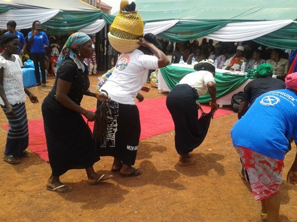 pCommunity dance before the distribution of long lasting insecticide treated nets LLINs to pregnant women during one of the side events for World Malaria Day 2015 at Jikwoi Nigerianbspp