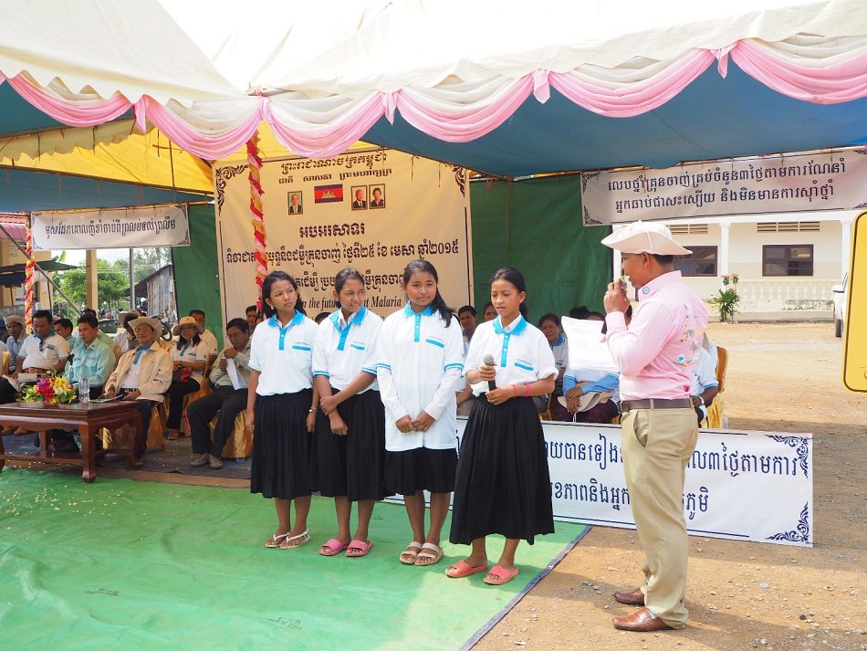 pStudents participated in the malaria quiz duringnbspthe World Malaria Day event in Pailin Cambodiap