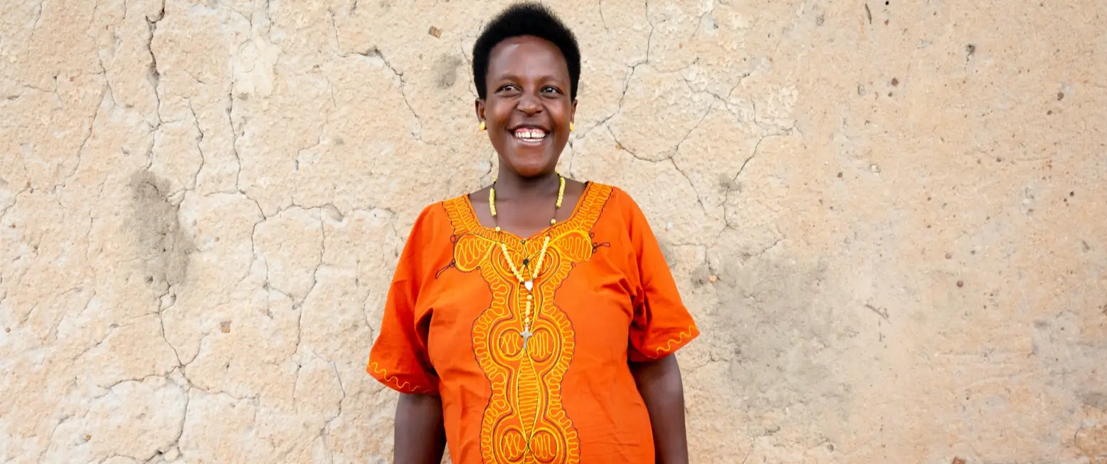 A woman, who is a beneficiary of the iCCM+ project which supports mothers during pregnancy and throughout motherhood, in Uganda 2020
