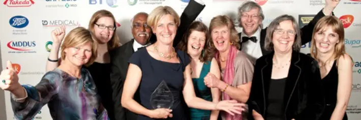 201205291016 reaserch paper awards team cropped 710x236