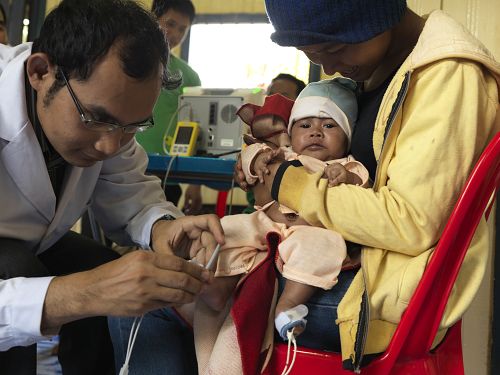Photo for: Thousands more children will survive by increasing access to pulse oximetry