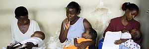 Photo for Malaria Consortium Welcomes Clinton-Museveni Pledge to Eliminate Diarrhoeal Deaths in Uganda 