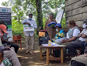 Photo for Community dialogues increase knowledge and improve uptake of malaria services among internally displaced communities in the Southwest and Littoral regions of Cameroon