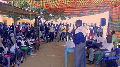 Dr Thomas Garang, Director General of Aweil State Hospital, addressing the audience 